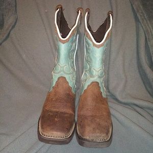 Justin gypsy boots square toe 8.5 B ( cash only)